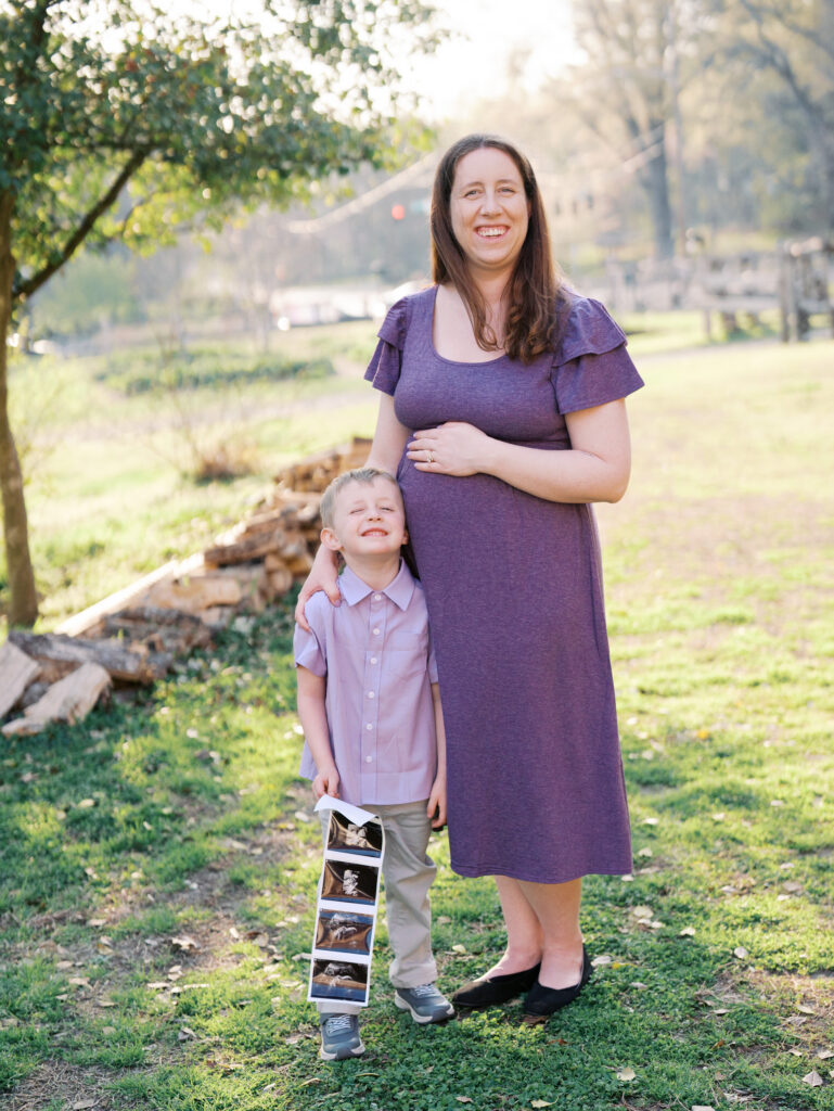Winston-Salem maternity photographer natural light portraits